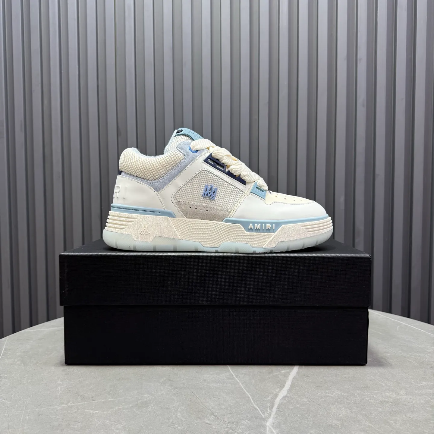Men's shoes 💰660💰 AMIRI AMIRI trendy brand hot sale 🔥 Available all year round, couples 💑 Official website synchronization Imported fabrics 1⃣️ vs 1⃣️ replica, original factory special original sole, 35-45 (45. non-refundable)